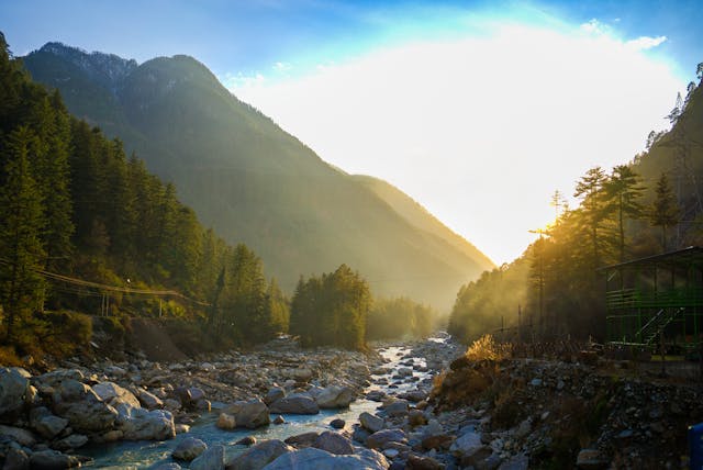 ⁠Kasol kheerganga 2N/3D Weekend Trip